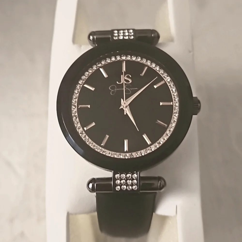 Jessica Simpson Watch.